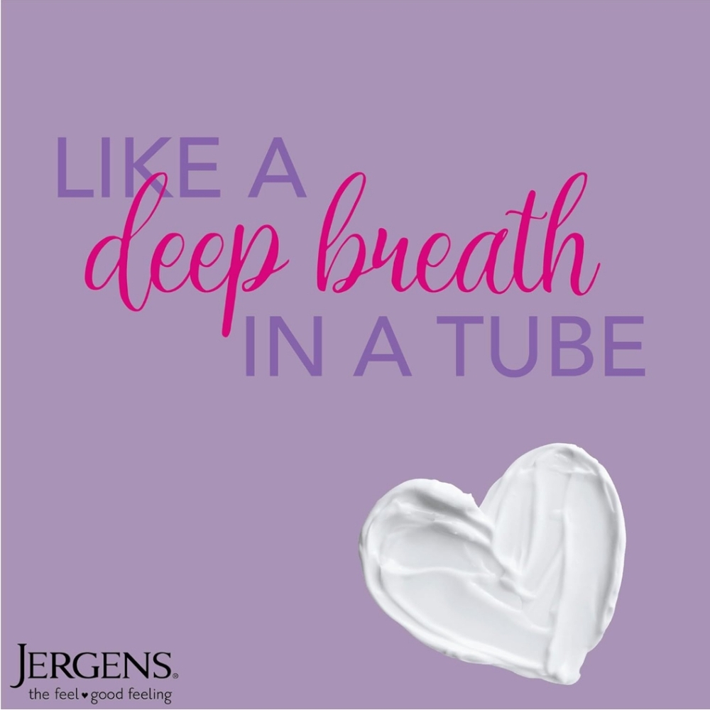 💜 New Jergens Lavender Body Butter with Essential Oils - 7 Oz - Picture 5 of 5